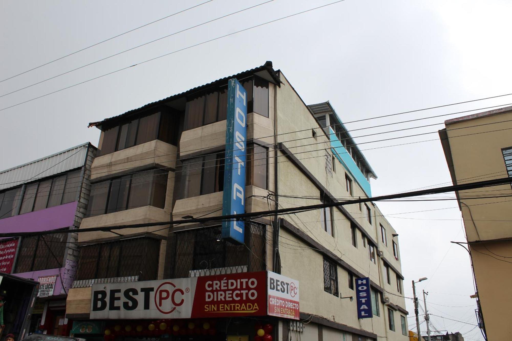 Julius Hostal, Desde Las 14 Horas Hasta 12 Del Mediodia Quito Exteriér fotografie